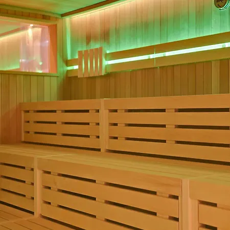 Seetelhotel Kaiserstrand Beachhotel Lifestyle-hotel Direkt Am 4*