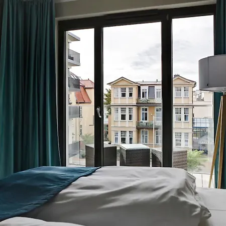 Hotell Seetelhotel Kaiserstrand Beachhotel Lifestyle-hotel Direkt Am 4*