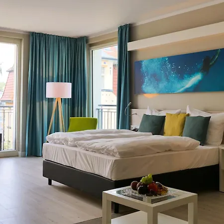 Seetelhotel Kaiserstrand Beachhotel Lifestyle-hotel Direkt Am 4* 제바트헤링스도르프