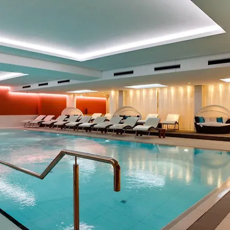 Seetelhotel Kaiserstrand Beachhotel Lifestyle-hotel Direkt Am 4*