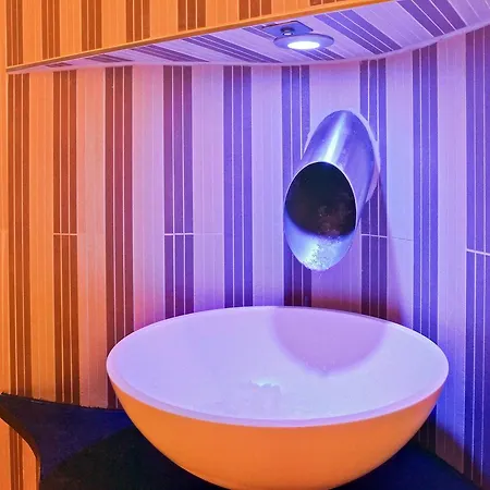 호텔 Seetelhotel Kaiserstrand Beachhotel Lifestyle-hotel Direkt Am 제바트헤링스도르프