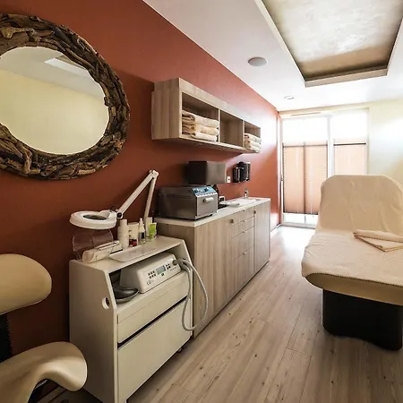 Seetelhotel Kaiserstrand Beachhotel Lifestyle-hotel Direkt Am فندق هيرينجسدورف