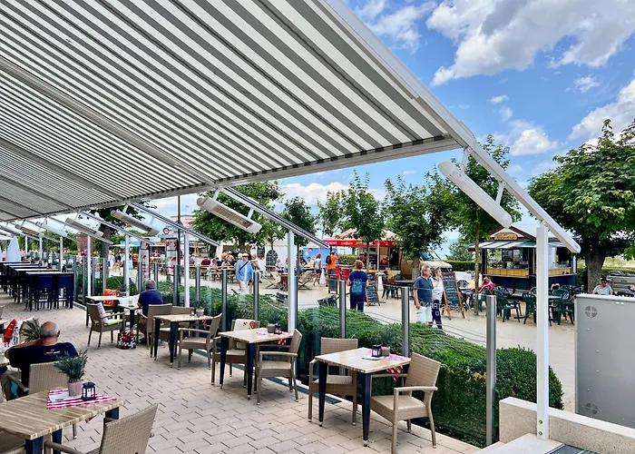 Отель Seetelhotel Kaiserstrand Beachhotel Lifestyle-hotel Direkt Am 4*