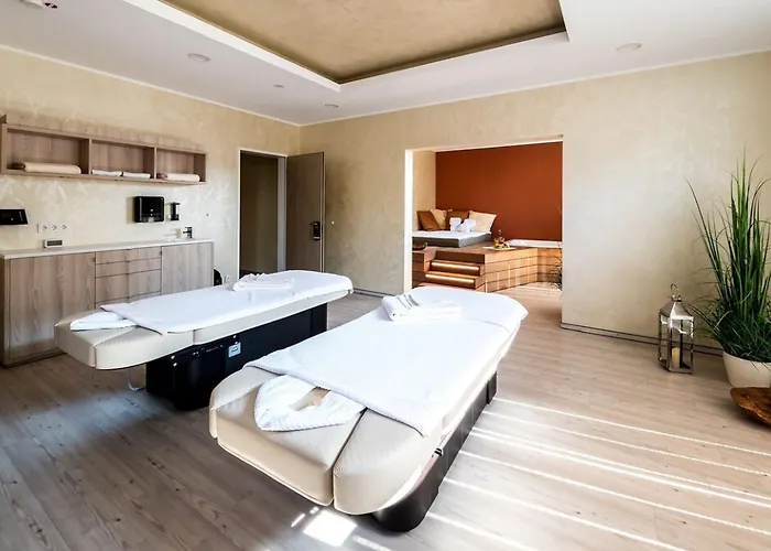 Seetelhotel Kaiserstrand Beachhotel Lifestyle-hotel Direkt Am Отель Херингсдорф