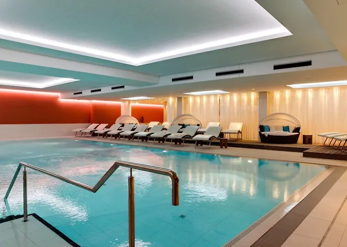 Seetelhotel Kaiserstrand Beachhotel Lifestyle-hotel Direkt Am 4*