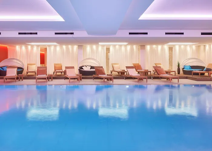 Seetelhotel Kaiserstrand Beachhotel Lifestyle-hotel Direkt Am Отель Херингсдорф