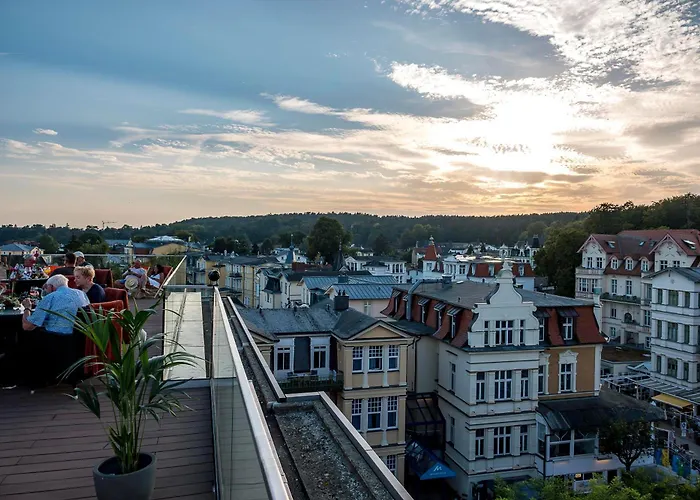 Отель Seetelhotel Kaiserstrand Beachhotel Lifestyle-hotel Direkt Am 4*